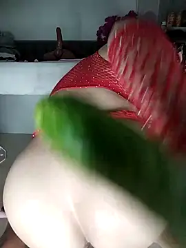 Jess-Thuy online show from February 2026 03:32:02 AM