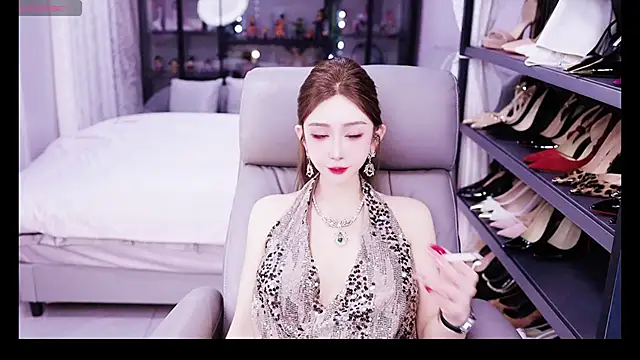 kelariy online show from April 2026 12:48:02 PM