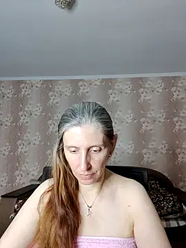 Snapshot of CandiCole chatting on July 2026 04:08:01 AM CandiCole online show from July 2026 04:08:01 AM