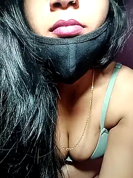 NEHA-DESHI999 online show from December 2025 04:02:01 PM