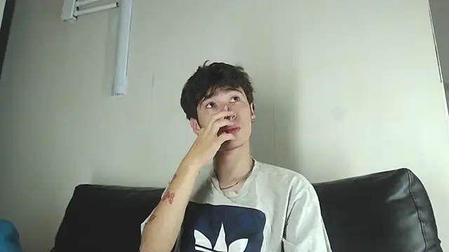  DantFox  online show from September 2025 07:27:02 PM