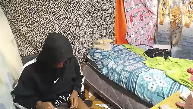 mike ross11 online show from October 2025 03:12:01 PM