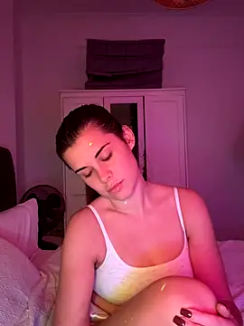 AlitaNova online show from October 2025 08:50:02 PM