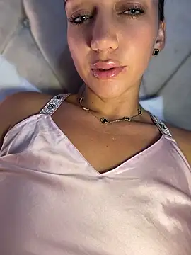 Ninabigtitied online show from June 2026 04:06:02 AM