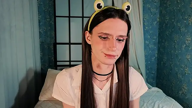 madi snow online show from February 2026 05:49:02 PM