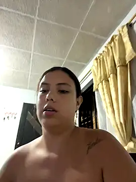 Snapshot of LICEET chatting on September 2025 03:18:02 AM LICEET online show from September 2025 03:18:02 AM