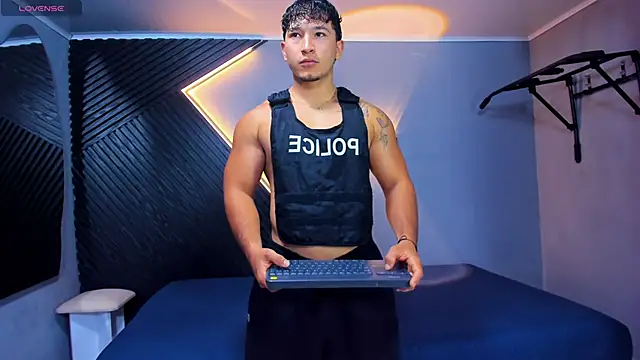 Horny nick18 online show from April 2026 10:20:02 AM