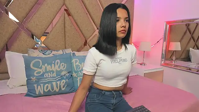 BelhaLawuo online show from November 2025 07:28:01 PM