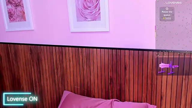 Snapshot of dalia_roses chatting on November 2025 12:54:02 AM dalia roses online show from November 2025 12:54:02 AM