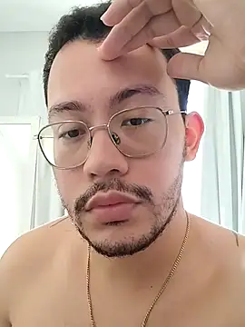 PIROCAO20 online show from April 2026 08:02:01 PM
