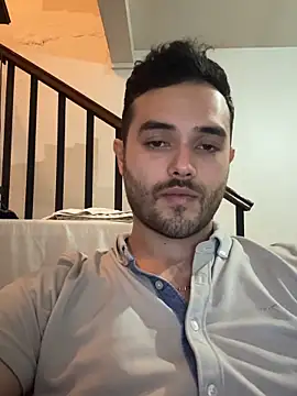 acmello83 online show from April 2026 07:58:01 PM