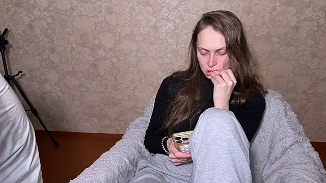 cutemilana sexwife online show from January 2026 09:28:02 PM