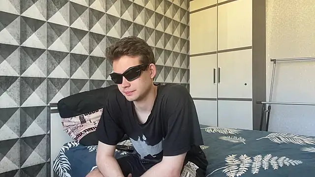 merycouple online show from April 2026 01:36:01 AM