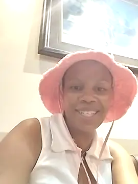 HoneyDripz 94 online show from October 2025 10:10:01 PM