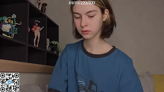 Snapshot of bertamimi chatting on October 2025 06:20:01 PM bertamimi online show from October 2025 06:20:01 PM