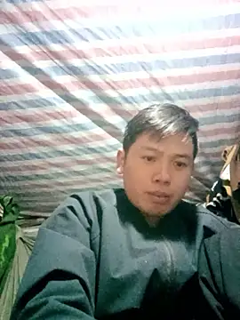 DungLuongg online show from January 2026 02:22:02 PM