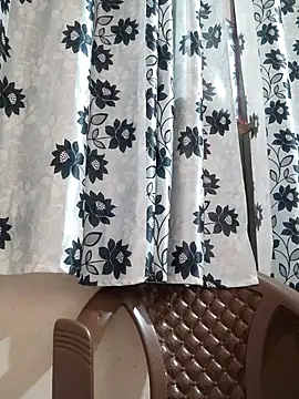 poojam93 online show from February 2026 03:37:02 AM