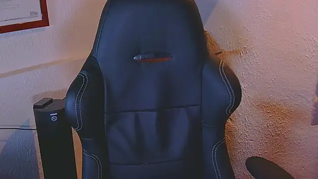 Lucien Gray  online show from September 2025 06:13:02 PM