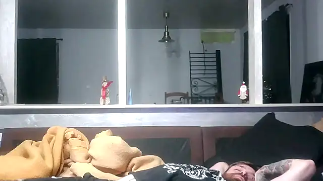 Snapshot of Bikerhot883hd chatting on December 2025 06:15:01 PM Bikerhot883hd online show from December 2025 06:15:01 PM