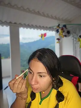 samanthahut1 online show from July 2026 10:05:02 PM
