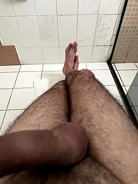 XUCRUTES42 online show from November 2025 11:44:01 AM