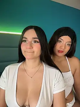 Snapshot of alejandrodolls chatting on July 2026 08:02:01 PM alejandrodolls online show from July 2026 08:02:01 PM