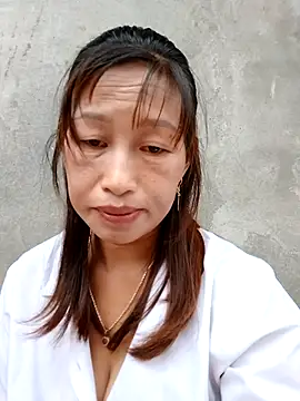 ngocngoc cute online show from September 2025 02:00:01 AM