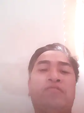 Snapshot of Brongiep chatting on September 2025 04:17:01 AM Brongiep online show from September 2025 04:17:01 AM