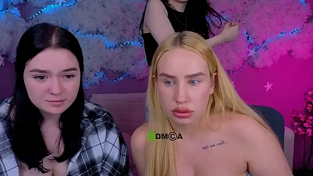 riley sanders online show from April 2026 10:31:02 PM