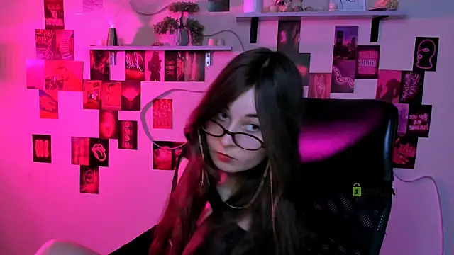 lilith diva online show from April 2026 07:58:01 PM