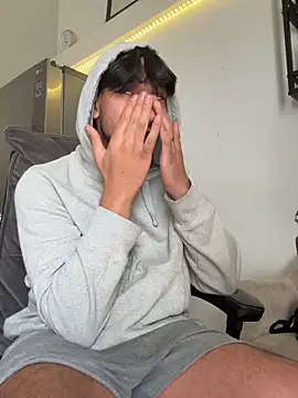 Gipsyboysteve online show from April 2026 12:14:02 PM