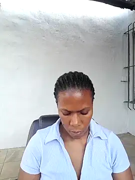 Snapshot of MelowD69 chatting on October 2025 03:38:02 PM MelowD69 online show from October 2025 03:38:02 PM