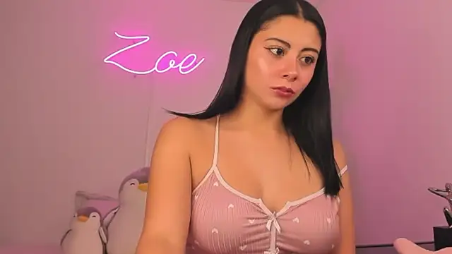 Snapshot of zoecams1 chatting on April 2026 07:04:02 PM zoecams1 online show from April 2026 07:04:02 PM