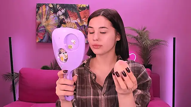 lil angel  online show from November 2025 08:58:01 AM