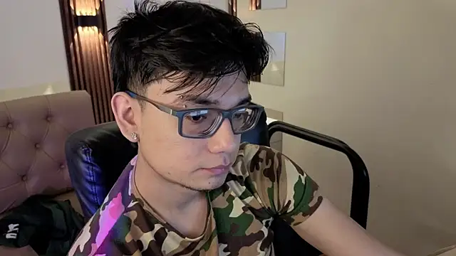 davoxer online show from April 2026 03:28:02 AM