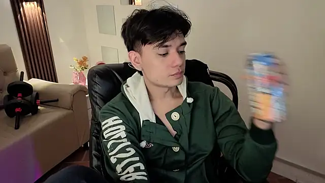 davoxer online show from April 2026 03:44:02 AM