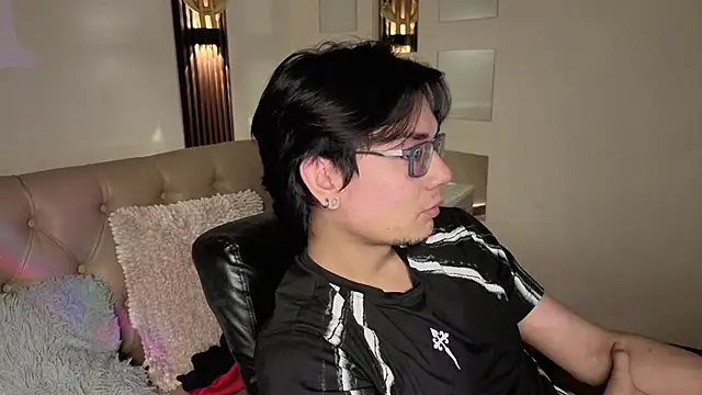 davoxer online show from July 2026 03:41:01 AM