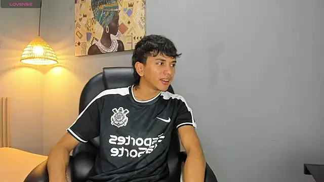 Snapshot of markbowie chatting on May 2026 03:30:02 PM markbowie online show from May 2026 03:30:02 PM