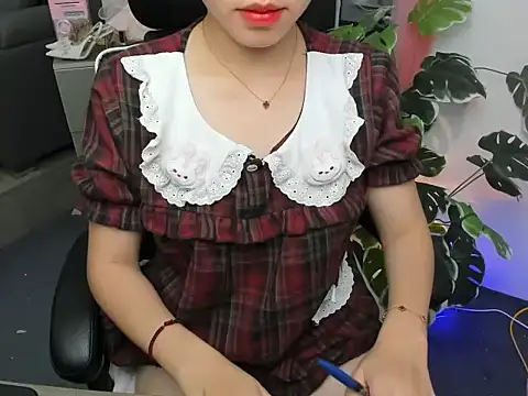 Snapshot of Xiao_cute chatting on October 2025 03:13:01 PM Xiao cute online show from October 2025 03:13:01 PM