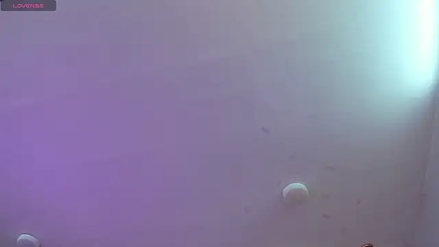 Foxxy Doll online show from April 2026 02:53:02 PM