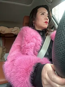 anna yngs online show from January 2026 09:00:01 AM