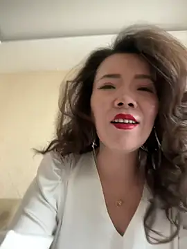 anna yngs online show from June 2026 03:54:02 AM