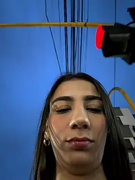 -juicy  online show from January 2026 11:09:01 PM