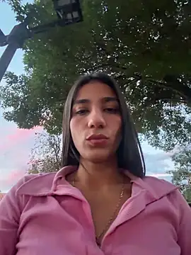 Snapshot of -juicy_ chatting on June 2026 11:22:02 PM -juicy online show from June 2026 11:22:02 PM