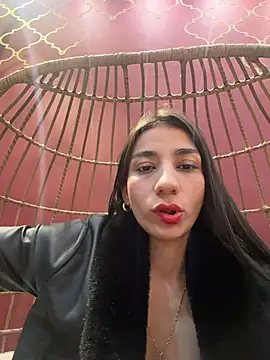 Snapshot of -juicy_ chatting on July 2026 10:38:01 PM -juicy online show from July 2026 10:38:01 PM