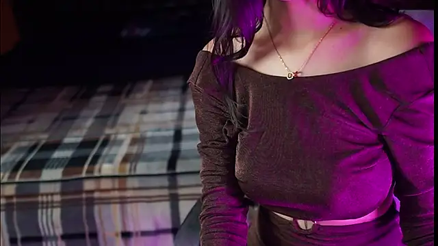 Snapshot of NidhiChandra chatting on September 2025 05:40:01 AM NidhiChandra online show from September 2025 05:40:01 AM