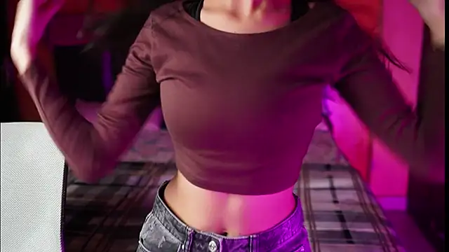 Snapshot of NidhiChandra chatting on September 2025 10:50:01 AM NidhiChandra online show from September 2025 10:50:01 AM