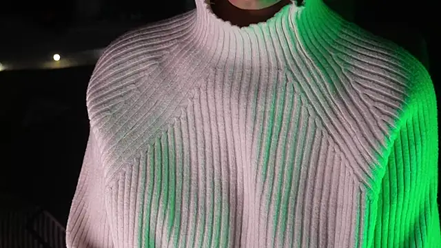 NidhiChandra online show from December 2025 10:00:02 AM