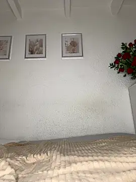 Snapshot of Yasmin777_ chatting on May 2026 11:54:02 PM Yasmin777 online show from May 2026 11:54:02 PM