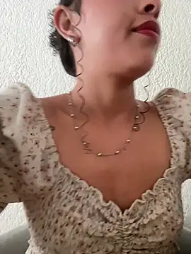 Snapshot of Yasmin777_ chatting on May 2026 05:32:01 PM Yasmin777 online show from May 2026 05:32:01 PM
